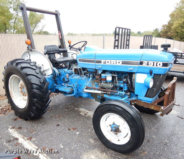 image for item KP9786 1988 Ford 2910  tractor