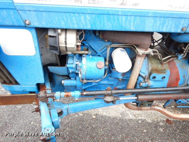 image for item KP9786 1988 Ford 2910  tractor