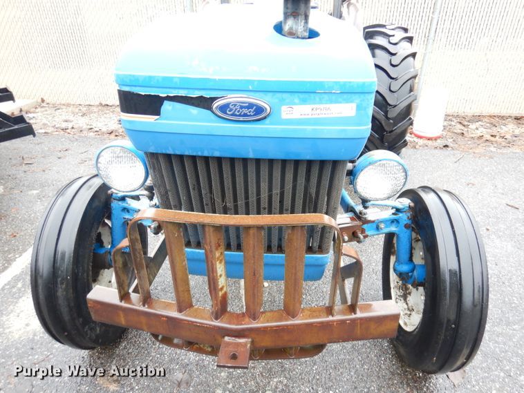 image for item KP9786 1988 Ford 2910  tractor