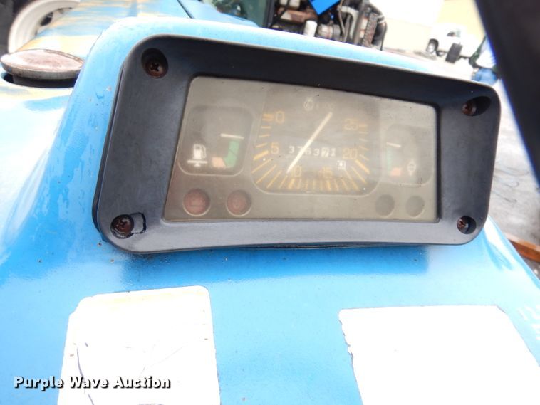 image for item KP9786 1988 Ford 2910  tractor