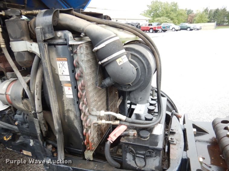 image for item KP9787 New Holland TL90A  tractor