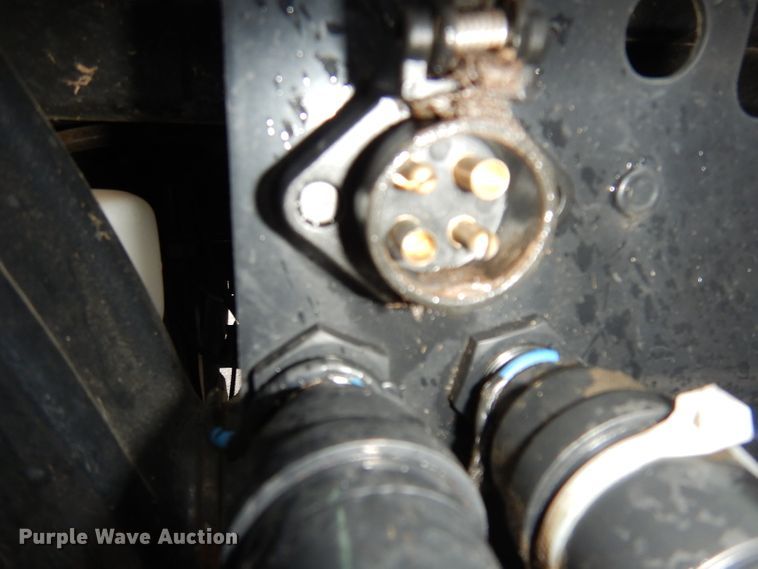 image for item KP9787 New Holland TL90A  tractor