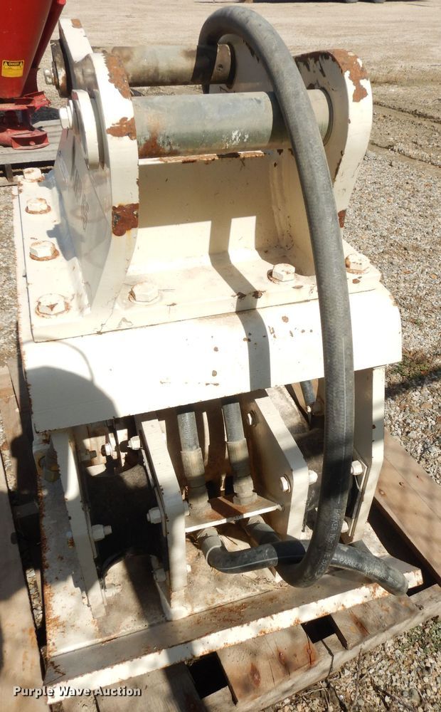 image for item KP9805 2001 Kent KHP65  plate compactor