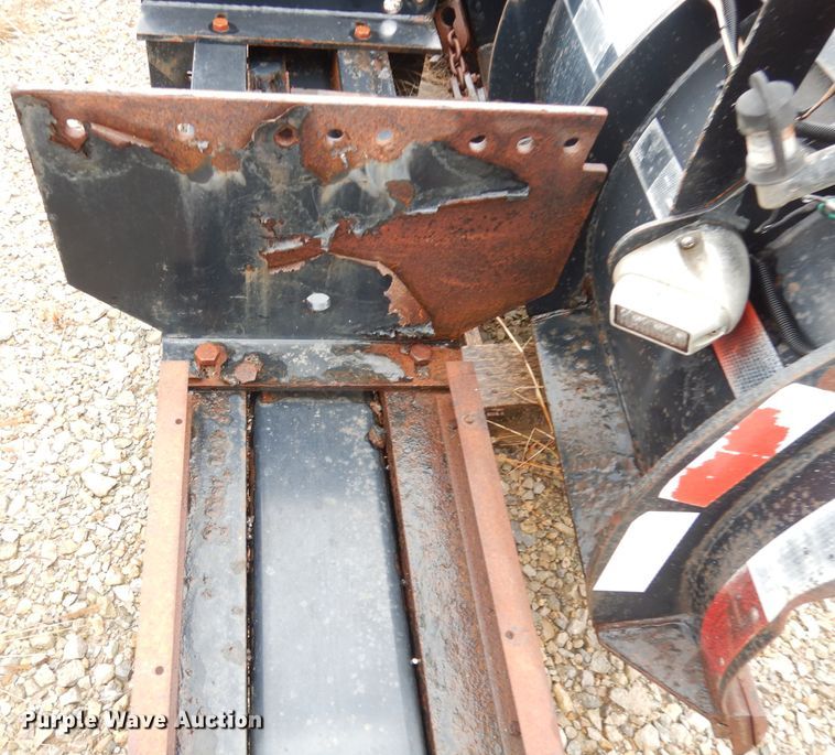 image for item KP9813 Henderson 8XHX25273 snow plow