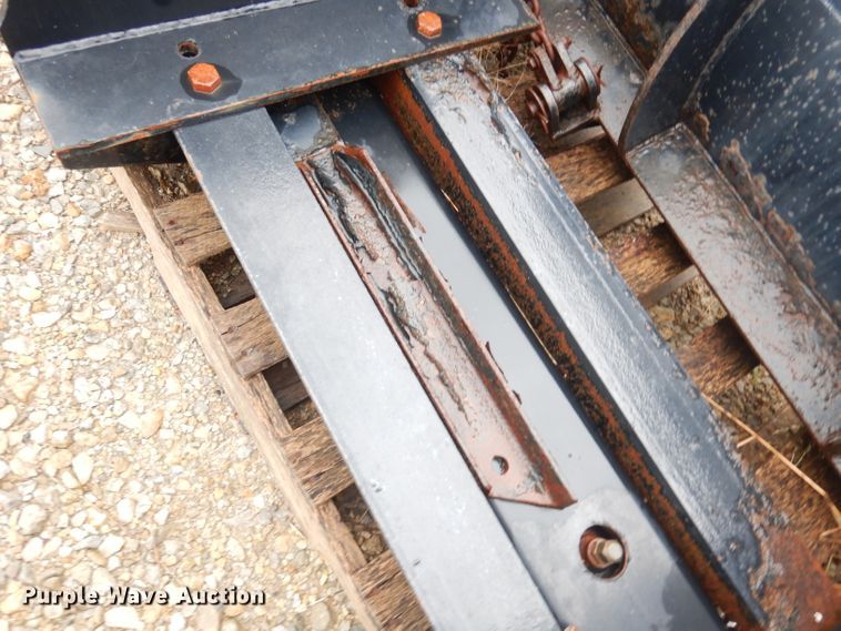 image for item KP9813 Henderson 8XHX25273 snow plow