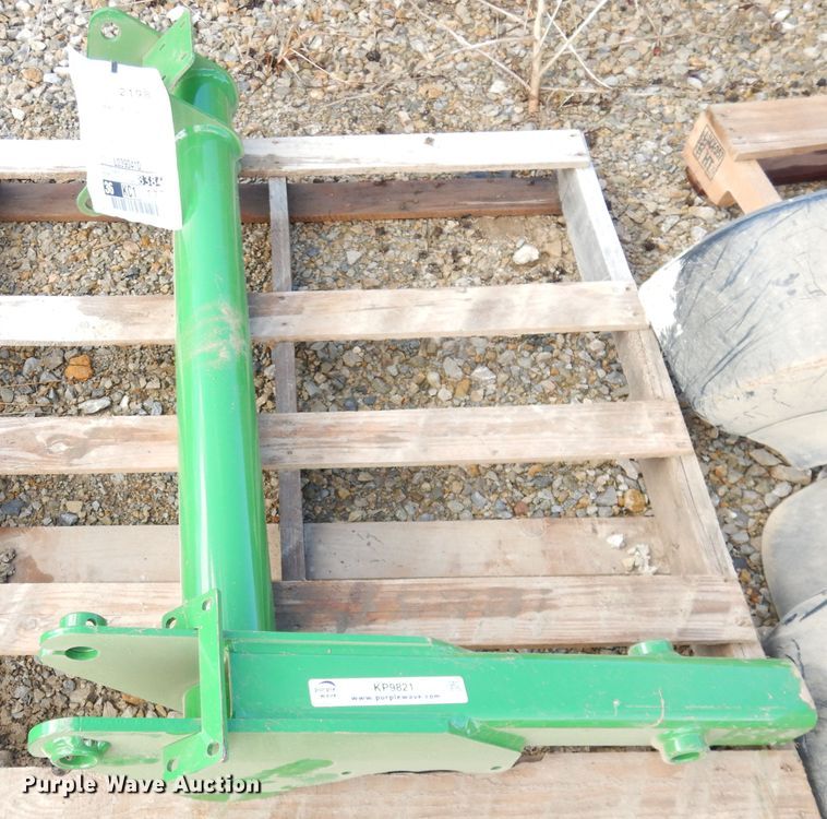 image for item KP9821 John Deere axle