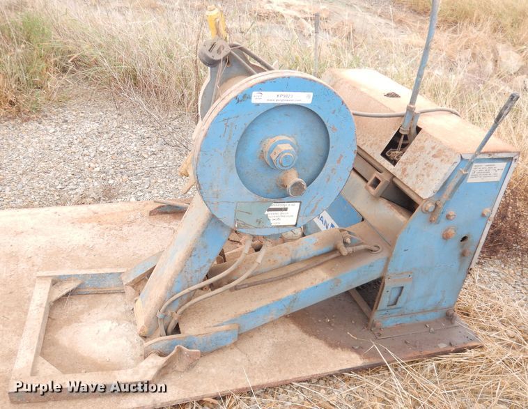 image for item KP9823 Bishman 931A  tire machine