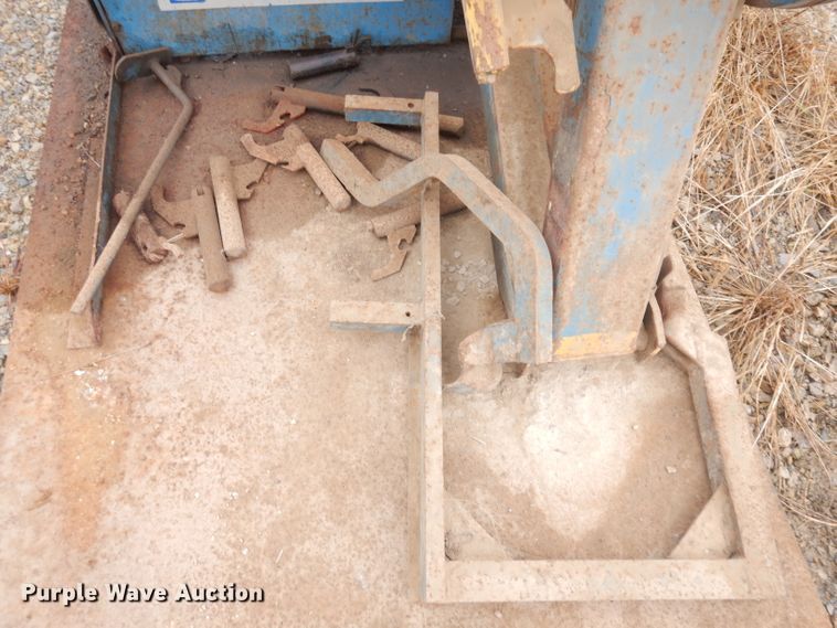 image for item KP9823 Bishman 931A  tire machine