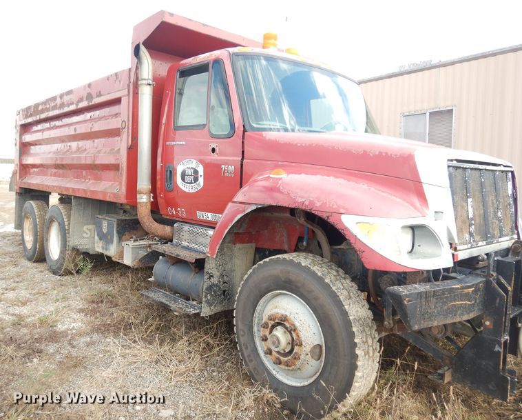 image for item KP9824 2006 International WorkStar 7500  dump truck