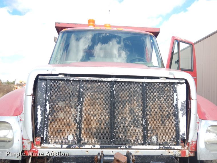 image for item KP9824 2006 International WorkStar 7500  dump truck