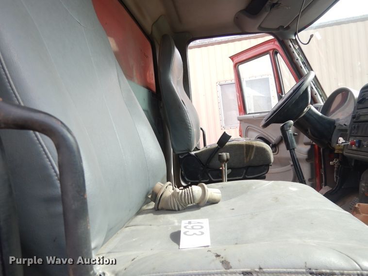 image for item KP9824 2006 International WorkStar 7500  dump truck