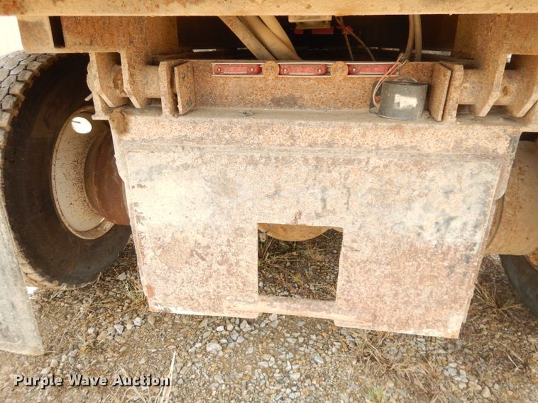 image for item KP9824 2006 International WorkStar 7500  dump truck