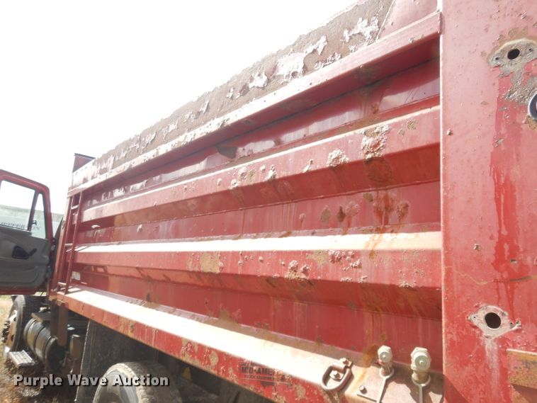 image for item KP9824 2006 International WorkStar 7500  dump truck