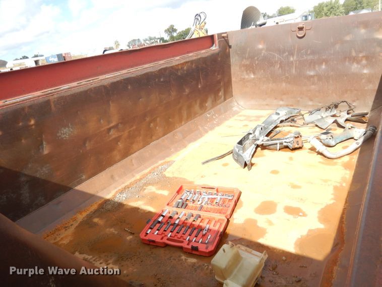 image for item KP9824 2006 International WorkStar 7500  dump truck