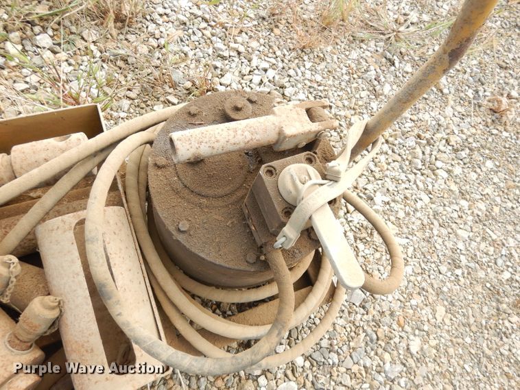 image for item KP9825 Tools