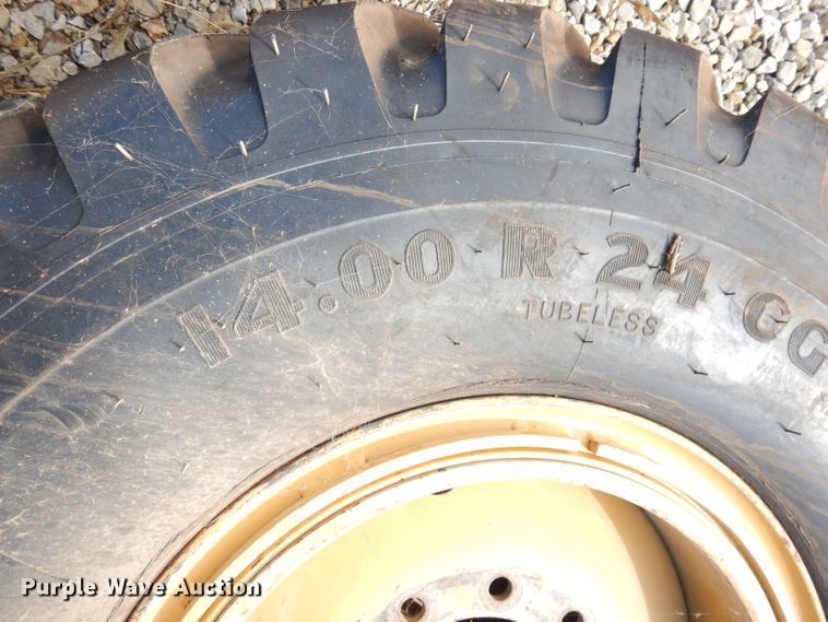 image for item KP9831 14.00R24 tire and wheel