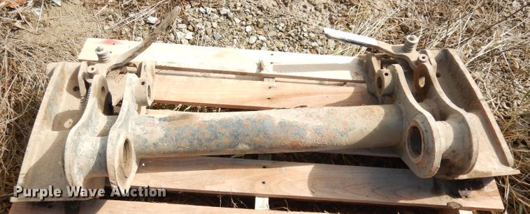image for item KP9832 Skid steer loader bracket