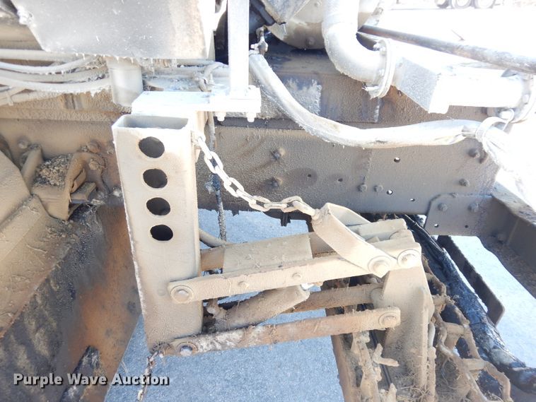 image for item KP9833 2001 Rosco Maximizer  oil distributor bed