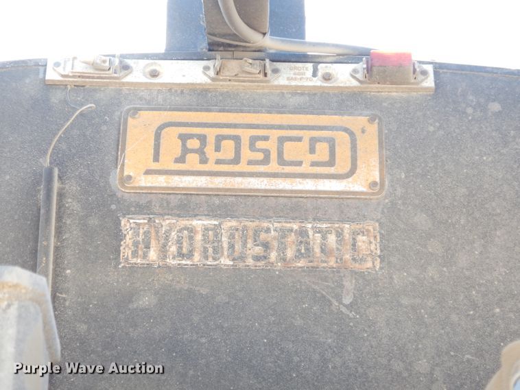 image for item KP9833 2001 Rosco Maximizer  oil distributor bed