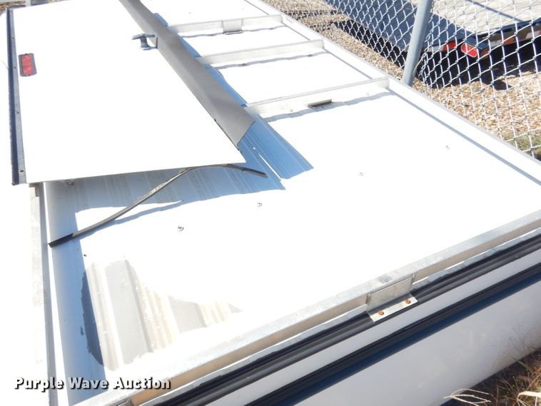 image for item KP9836 Pickup truck topper