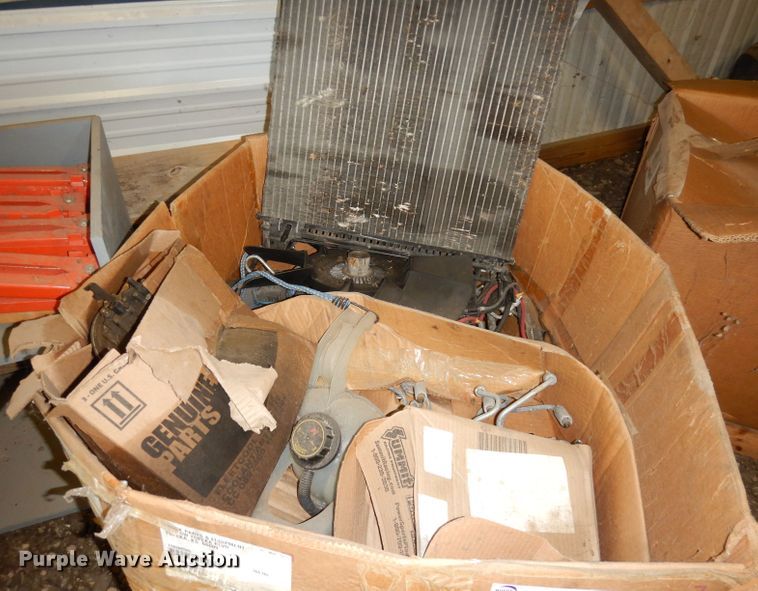 image for item KP9842 International MaxxForce engine