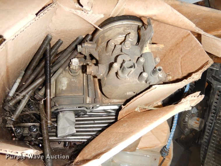 image for item KP9842 International MaxxForce engine