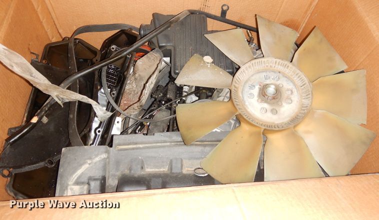 image for item KP9843 International MaxxForce engine