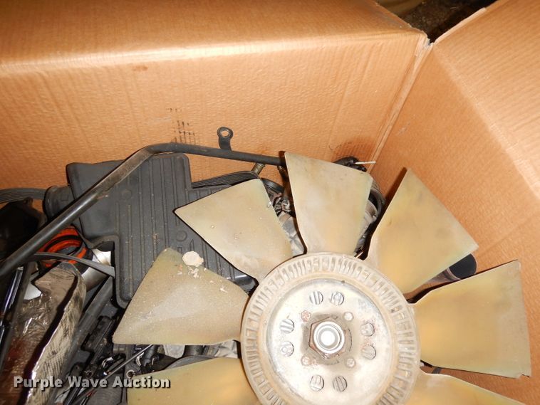 image for item KP9843 International MaxxForce engine