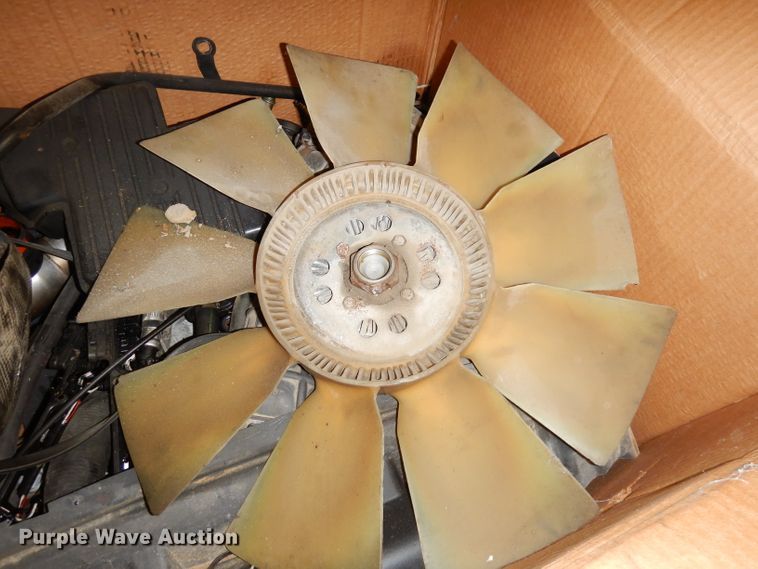 image for item KP9843 International MaxxForce engine