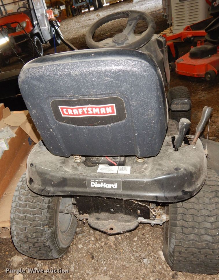 image for item KP9846 Craftsman LT2000  lawn mower