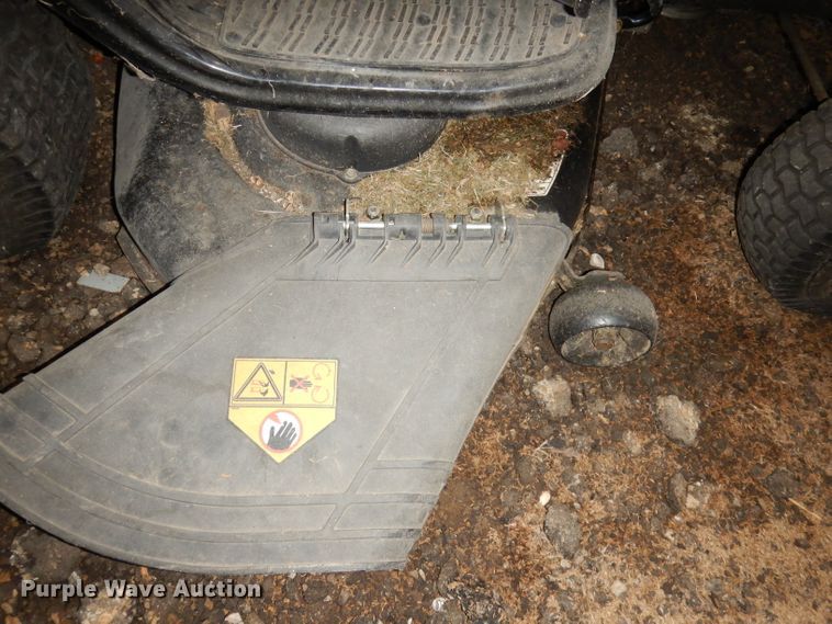 image for item KP9846 Craftsman LT2000  lawn mower