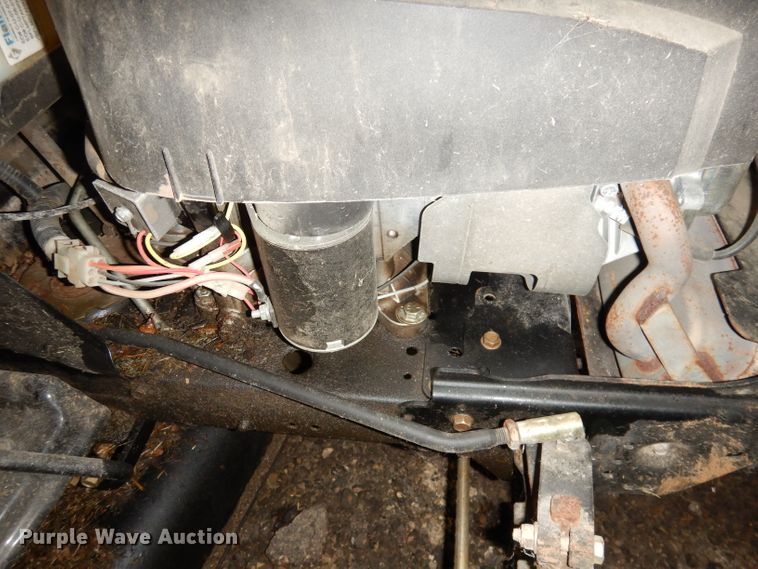 image for item KP9846 Craftsman LT2000  lawn mower