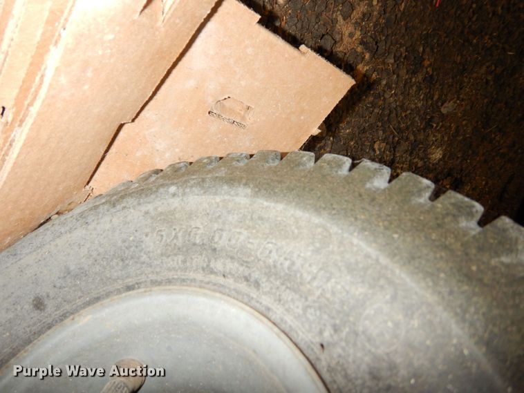 image for item KP9846 Craftsman LT2000  lawn mower