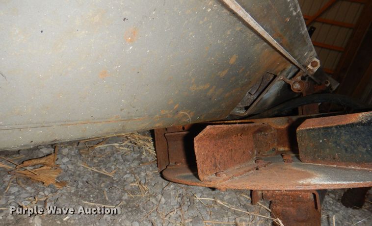 image for item KX9244 Swenson  tailgate spreader