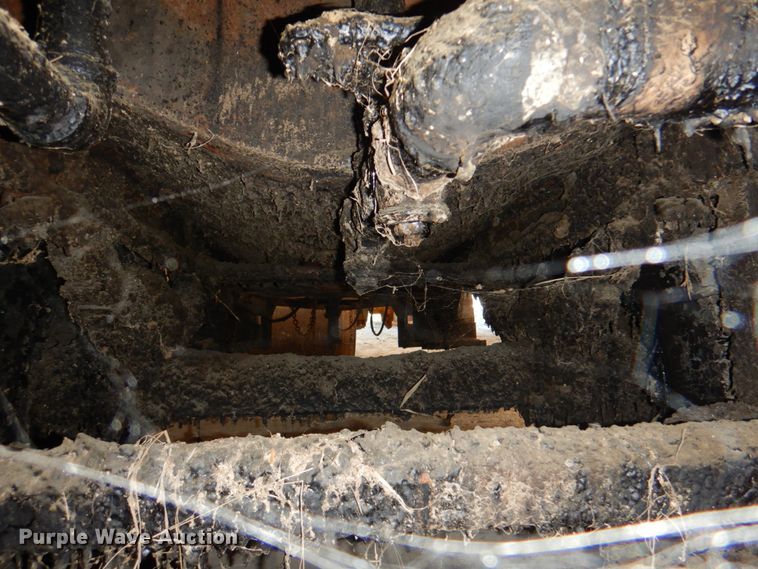 image for item KX9246 Oil distributor trailer