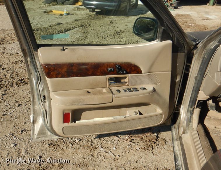 image for item KX9247 2005 Mercury Grand Marquis LS