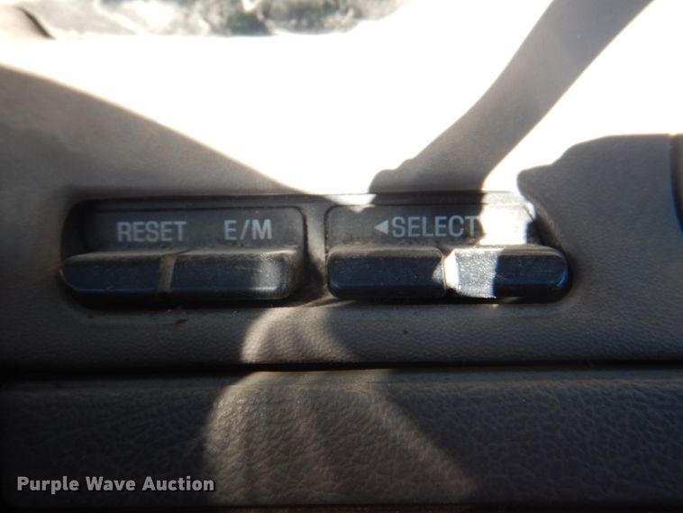 image for item KX9247 2005 Mercury Grand Marquis LS