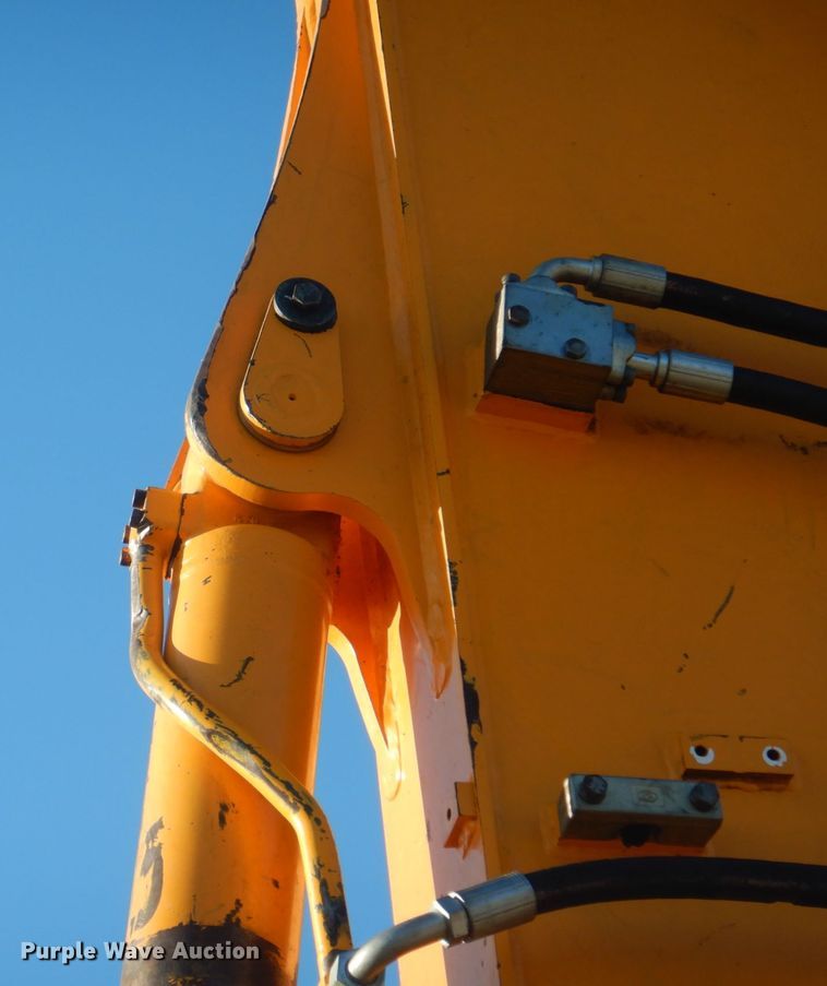 image for item KX9249 2008 Hyundai Robex 180LC-7A  excavator