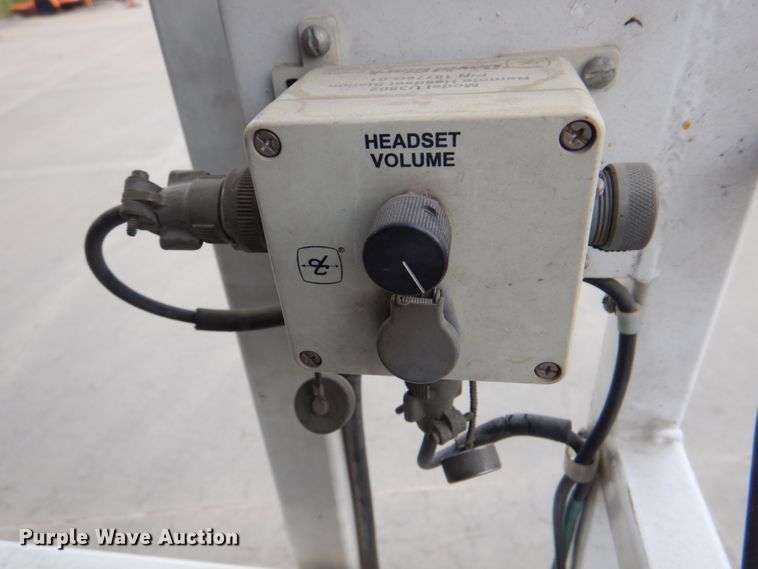 image for item KX9275 2004 GMC W5500  paint striper truck