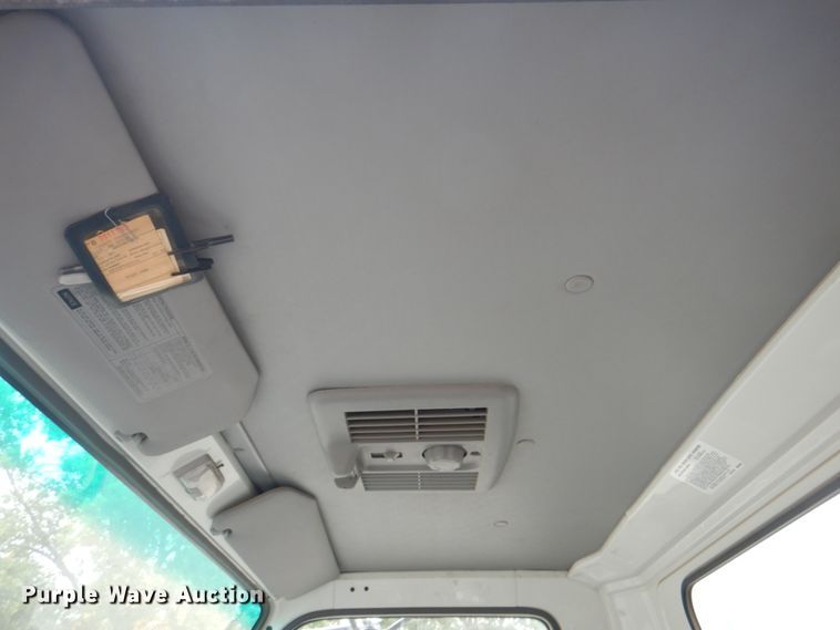 image for item KX9275 2004 GMC W5500  paint striper truck