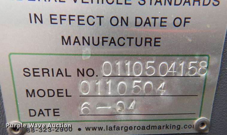 image for item KX9275 2004 GMC W5500  paint striper truck