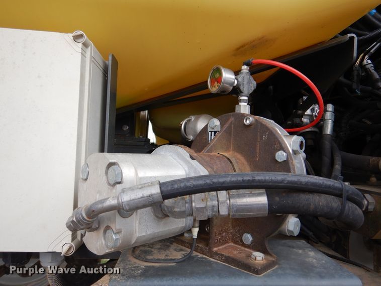 image for item DJ7407 2013 Hardi Presidio  sprayer