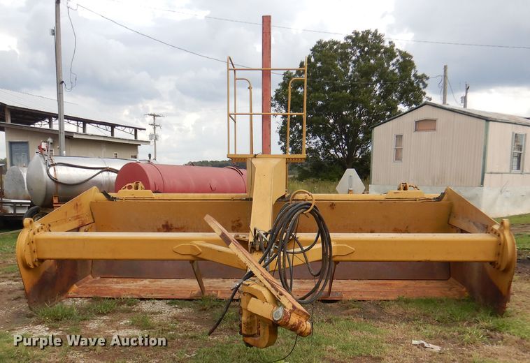 image for item DJ7409 2013 Reynolds LSE16  scraper