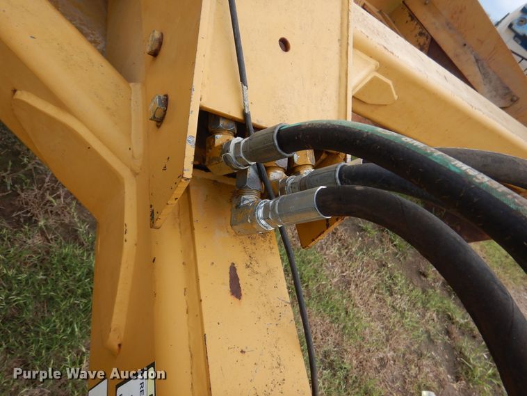 image for item DJ7409 2013 Reynolds LSE16  scraper