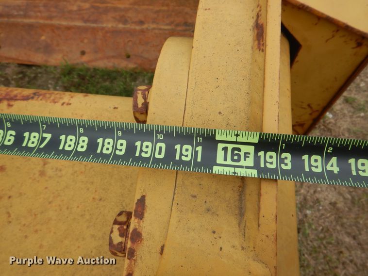 image for item DJ7409 2013 Reynolds LSE16  scraper