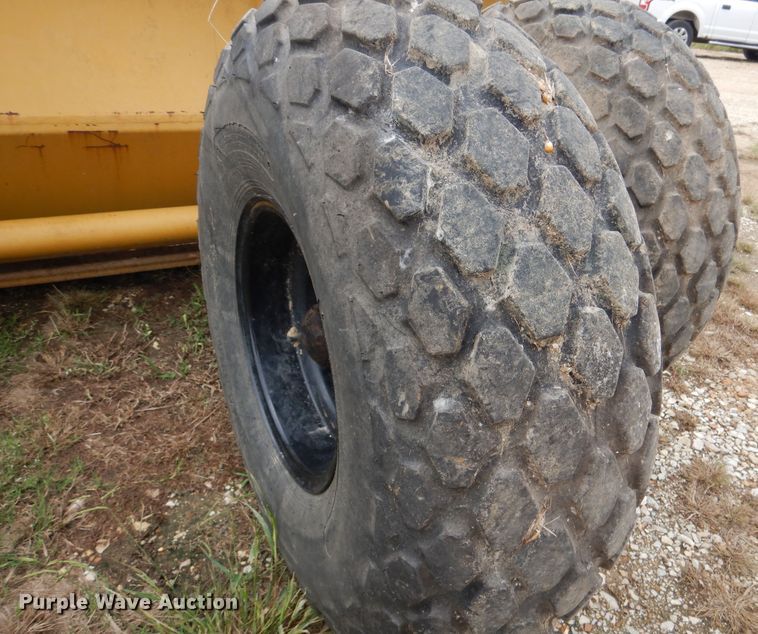 image for item DJ7409 2013 Reynolds LSE16  scraper