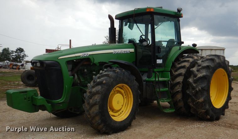 image for item DJ7410 2004 John Deere 8520  MFWD tractor