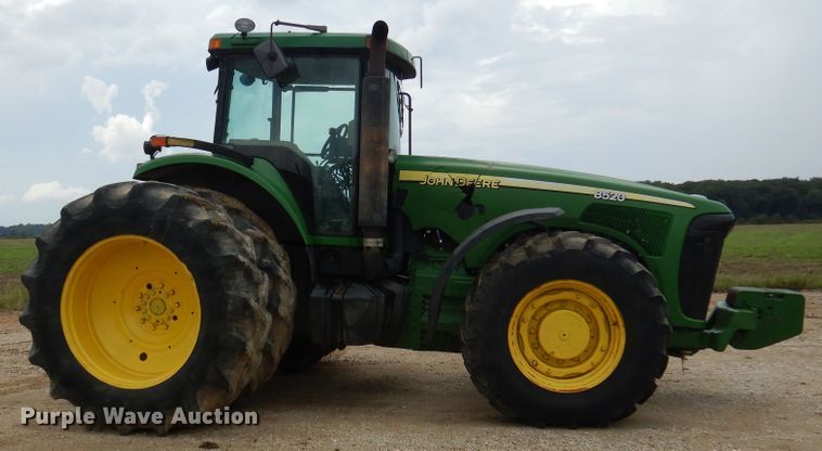 image for item DJ7410 2004 John Deere 8520  MFWD tractor