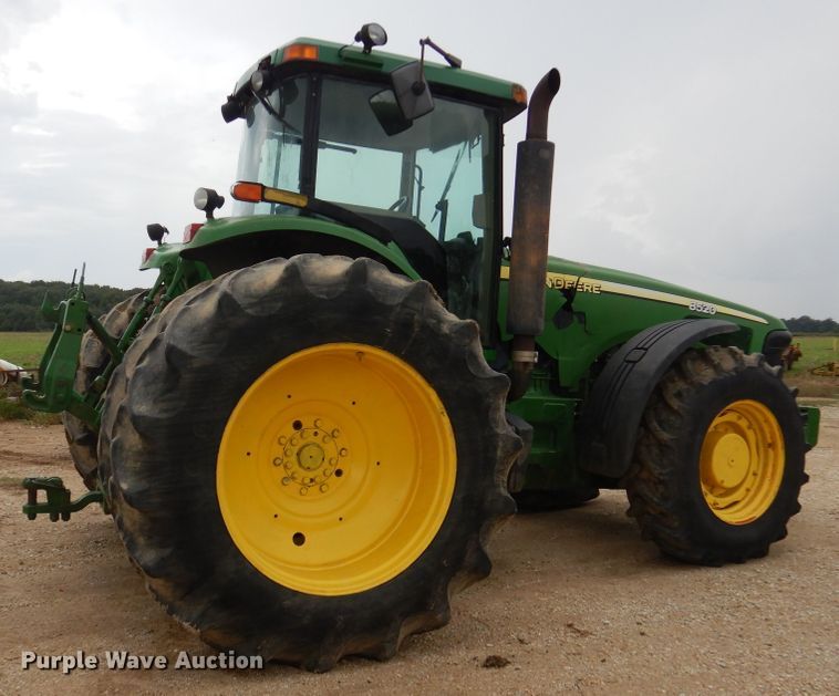 image for item DJ7410 2004 John Deere 8520  MFWD tractor