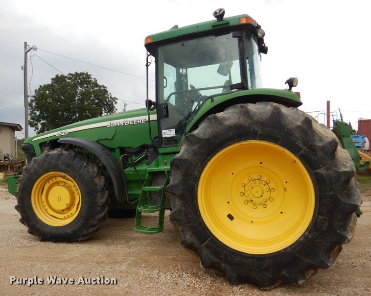 image for item DJ7410 2004 John Deere 8520  MFWD tractor